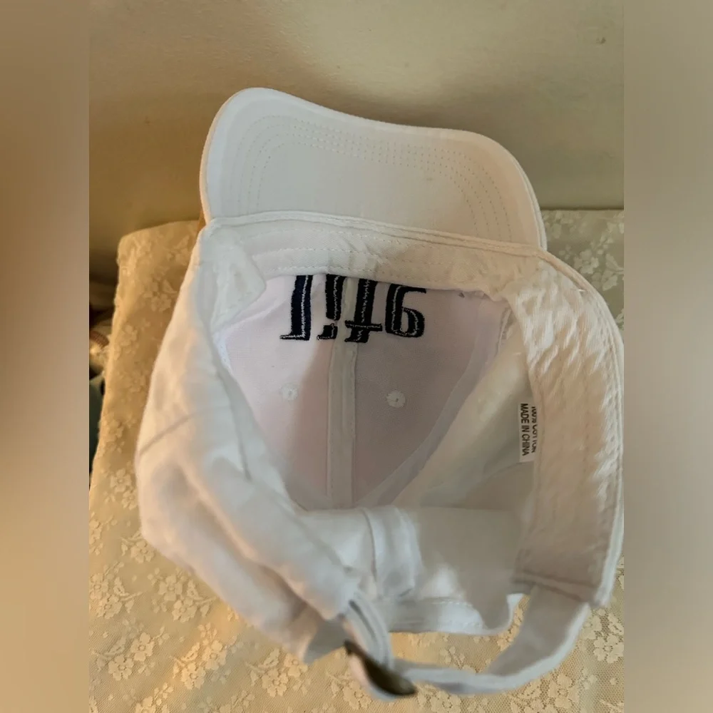 Lite Beer Cap Pre Owned